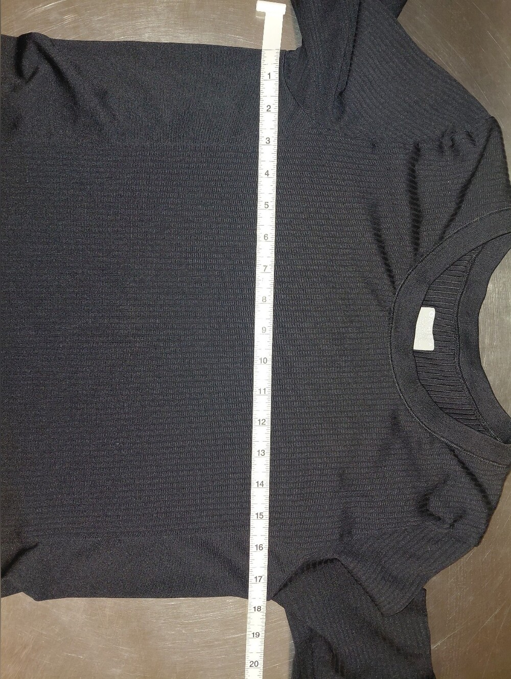 Athleta| Signature Ribbed Cropped Tee - Picture 6 of 8